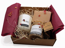 Load image into Gallery viewer, WAKE UP &amp; SMELL THE ROSES LUXURY PAMPER BOX